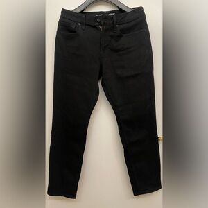 Old Navy Athletic Taper Black Denim Jeans